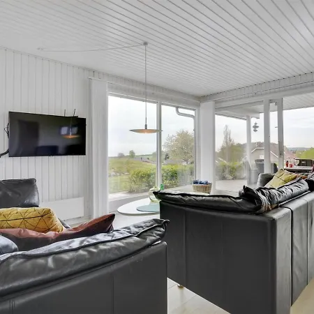Holiday home Ankarl - 700m From The Sea In Se Jutland By Interhome